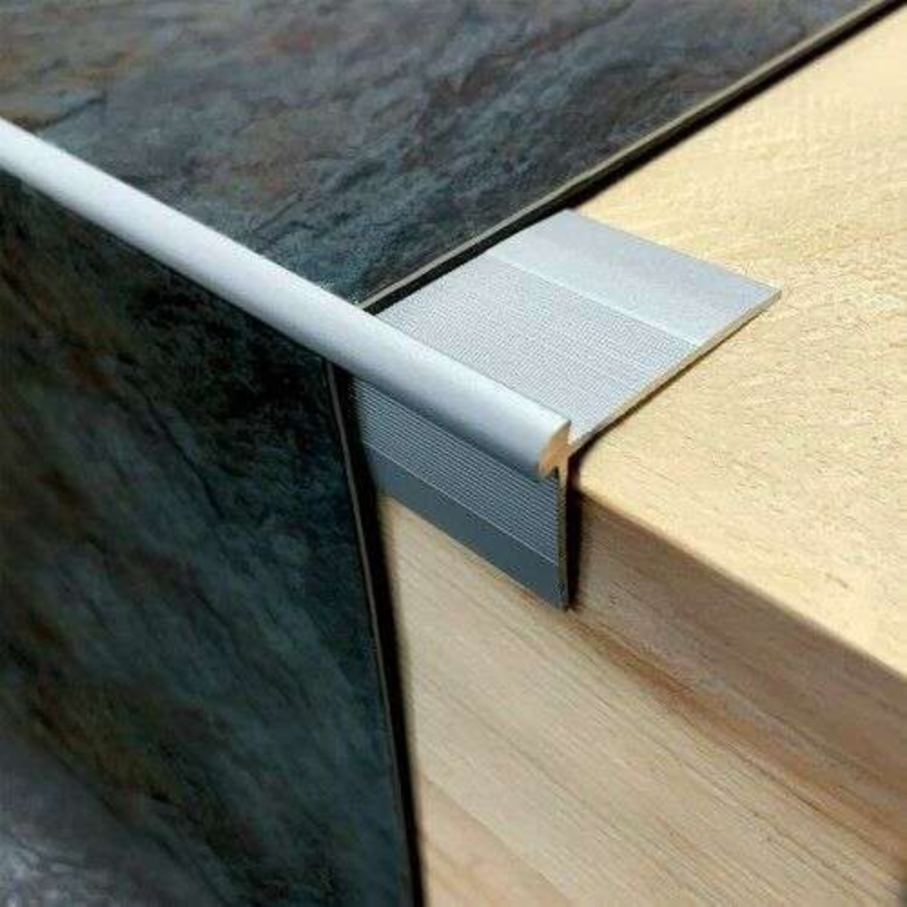 Anodised Aluminium LVT Stair Nosing 40 x 26mm – Outer Corner Edge Trim (2.7m)
