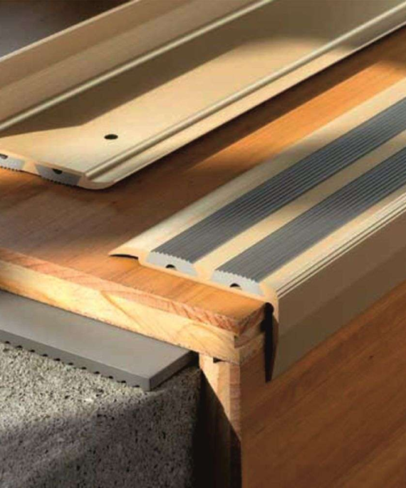 Aluminium Stair Nosing Edge Trim 40 x 20mm with Rubber Insert